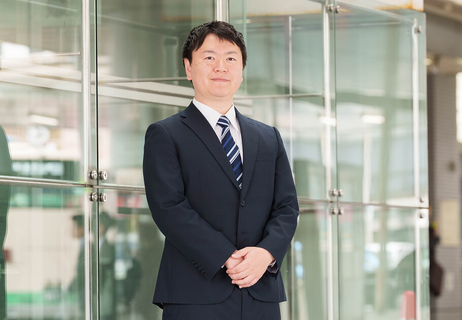 弁護士 田中悠介
